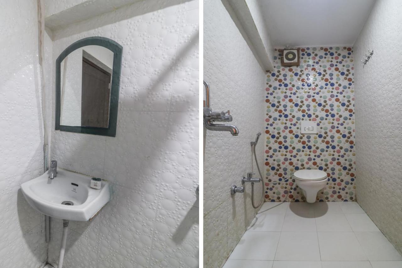 Oyo 60651 Hotel Arya Варанаси Экстерьер фото